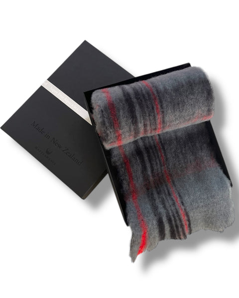 Masterweave, The Fantail House, Made in NZ, Made in Aotearoa, NZ made, Alpaca scarf, Luxury scarf, Winter scarf, The Fantail House, Grey Black check, Gift box