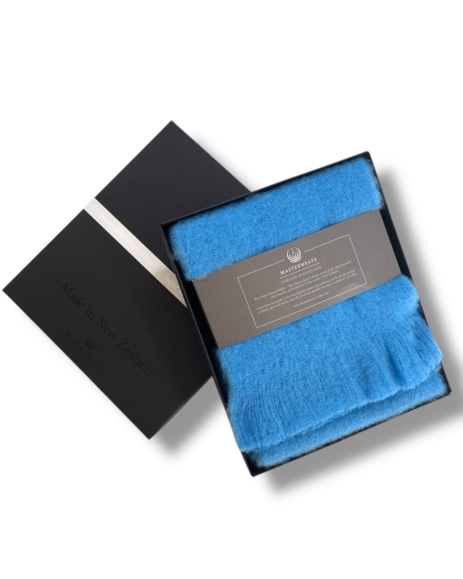 Masterweave, The Fantail House, Made in NZ, Made in Aotearoa, NZ made, Alpaca scarf, Luxury scarf, Winter scarf, The Fantail House, Blue, Gift box