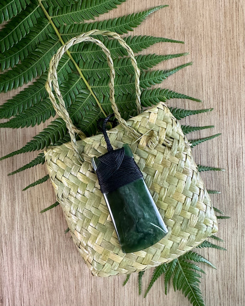 he Fantail House, Made in New Zealand, Greenstone- Pounamu, Pendant, Toki, Hand Carved