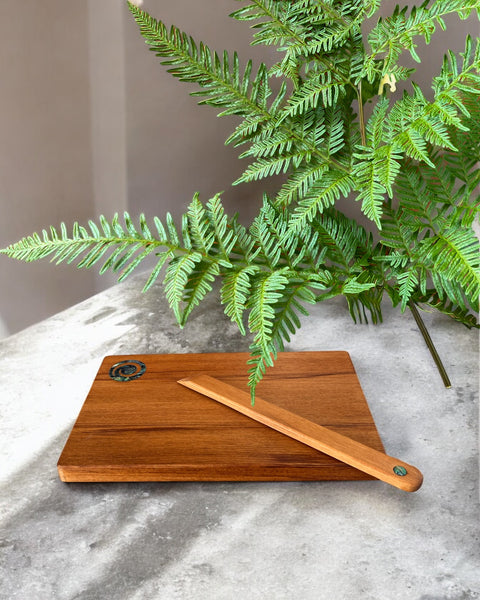 Woodware, Homeware, Souvenirs, Rimu, Cheese Board, Paua, Gift Box, Gifts, Woodwork, Woodcraft, Kiwiana, NZ made, Native Wood, Koru, Hand crafted, Tableware, The Fantail House, Made in New Zealand