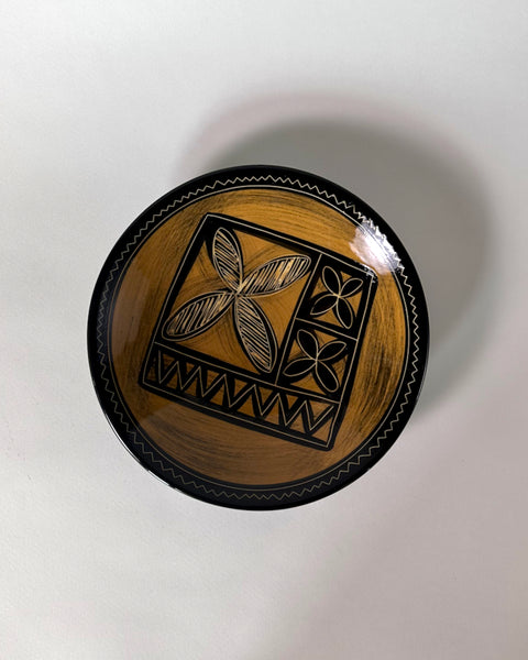 The Fantail House, Made in New Zealand, Hand-painted, Ceramic, Platter, Brown, Tapa