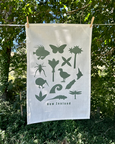 The Fantail House, Made in NZ, Tea Towels, Cotton, NZ, icons, sage, green