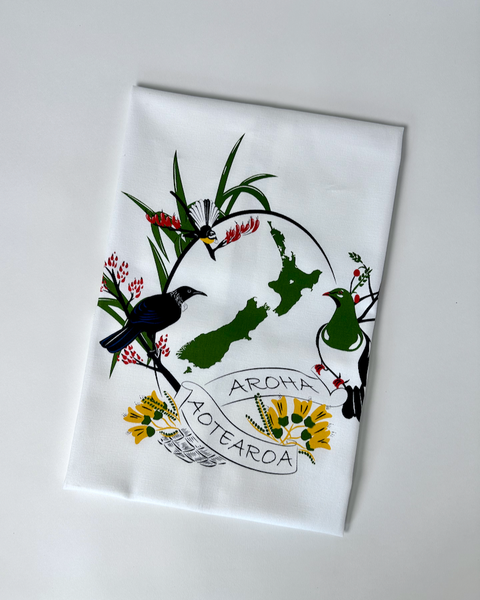 The fantail house, kiwiana, tea, towel, printed in NZ