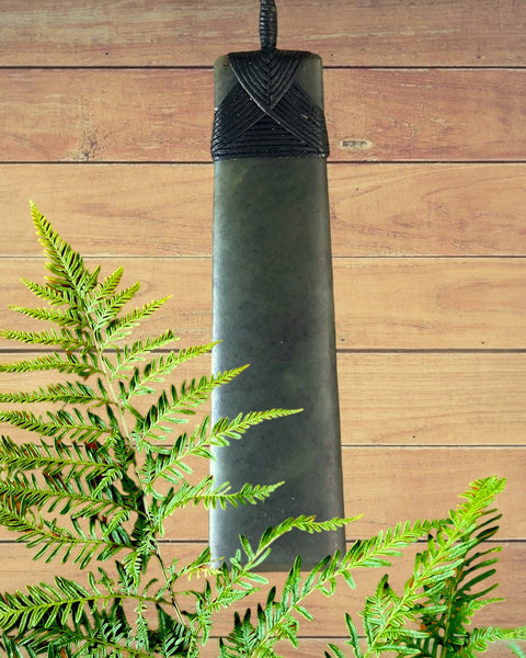 Greenstone, Pounamu, Toki, Donna Summers, Fantail House, Made in NZ, hand carved