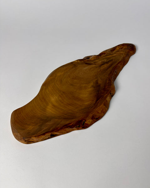 Ancient Swamp Kauri, bread board, handcrafted , made in NZ, Rupert Newbold, The Fantail House