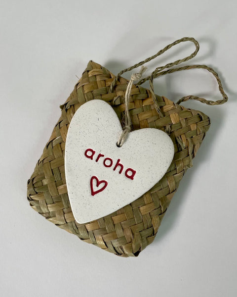 The Fantail House, Michelle Bow, Ceramics, Heart, Aroha in kete