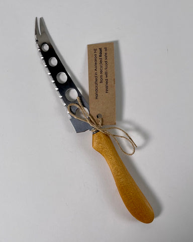 Kauri Cheese Knife - Large