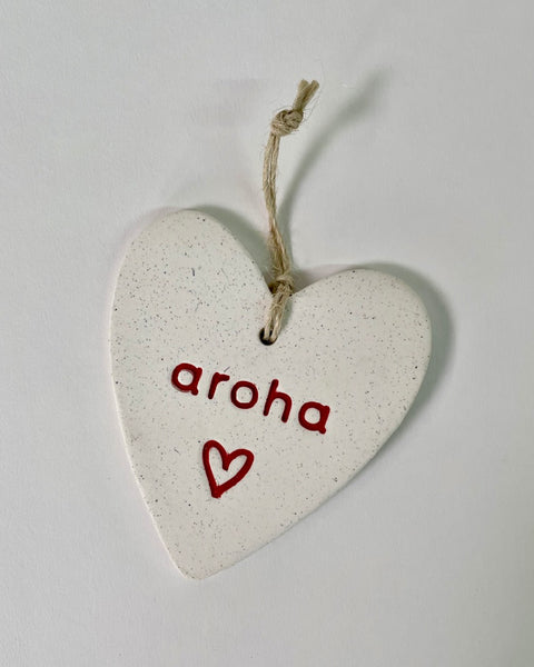 The Fantail House, Michelle Bow, Made in New Zealand, Handcrafted , Ceramic Hearts, Aroha, 