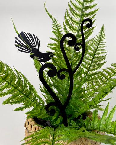 The Fantail House, Made in NZ, Sams Garden, Fantail, Piwakawaka, Garden, Art