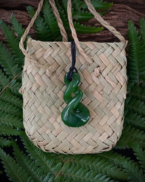 The Fantail House, Made in New Zealand, Greenstone, Pounamu, Pikorua  Pendant